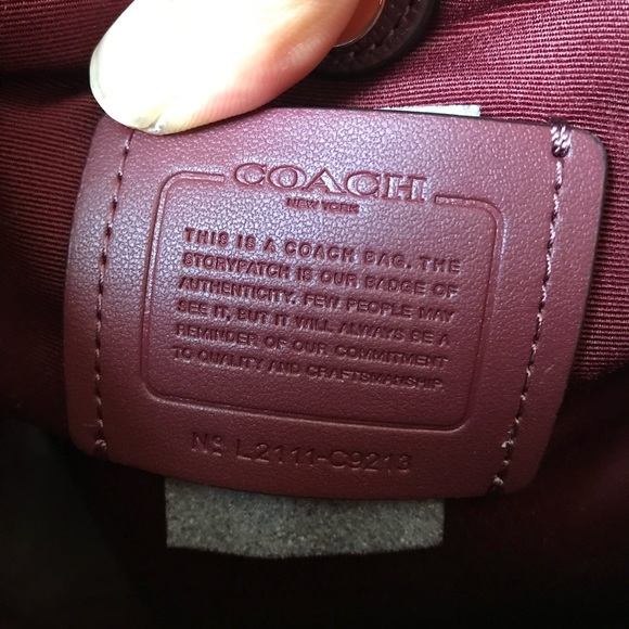 ✅Coach purse - Picture 9 of 13
